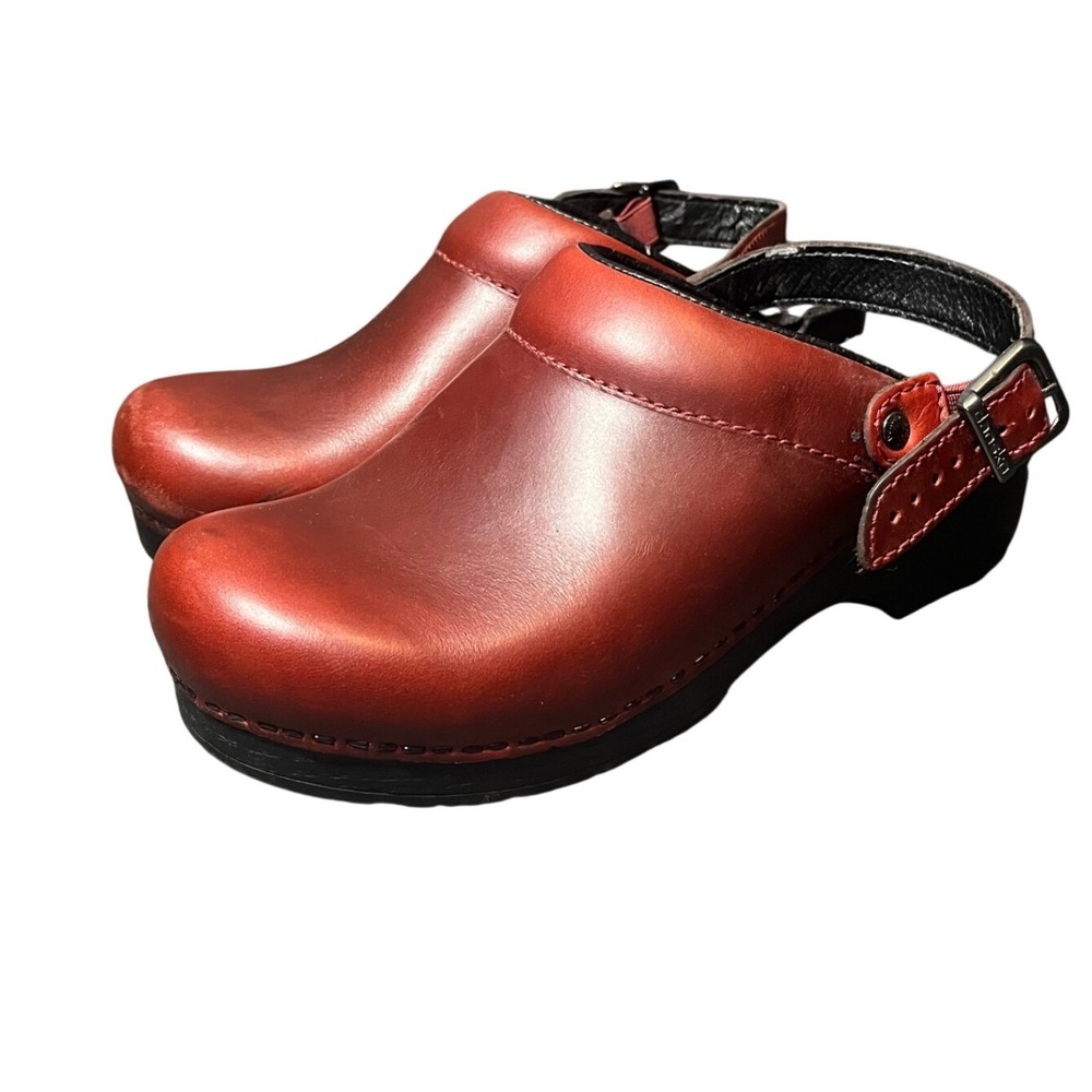 Dansko Ingrid Women's Slip-On Clogs Red Oiled Leather Comfort Size 38 US 7.5